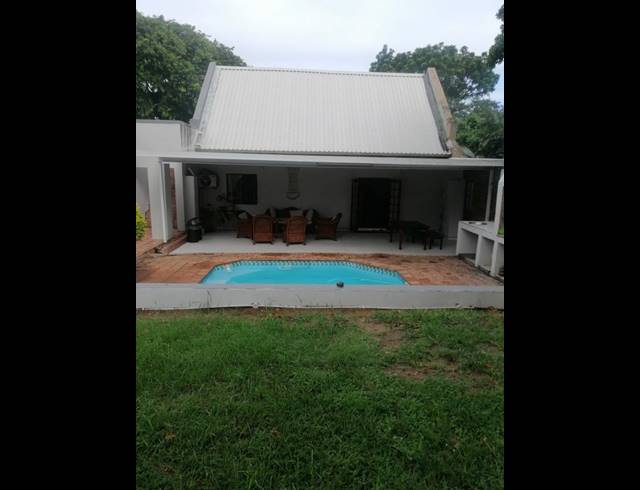 4 BEDROOM HOUSE FOR SALE IN MEER EN SEE